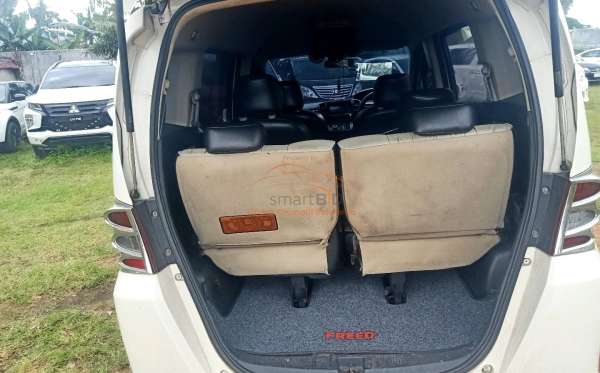 HONDA FREED GB3 1.5 E