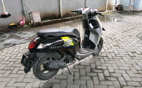 HONDA SCOOPY
