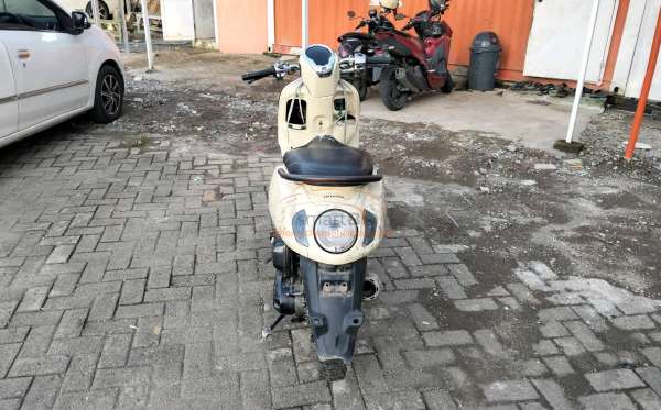 HONDA SCOOPY