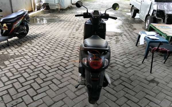 HONDA SCOOPY PRESTIGE