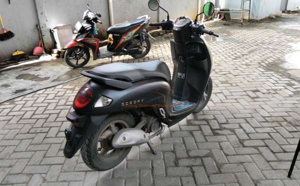 HONDA SCOOPY PRESTIGE