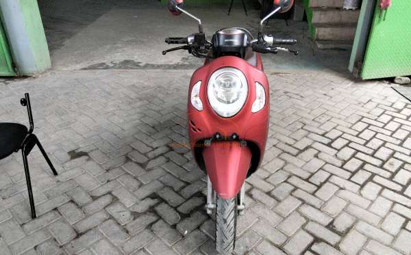HONDA SCOOPY PRESTIGE