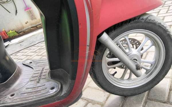 HONDA SCOOPY PRESTIGE