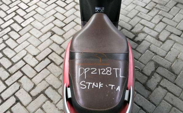 HONDA SCOOPY PRESTIGE