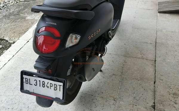 HONDA SCOOPY PRESTIGE