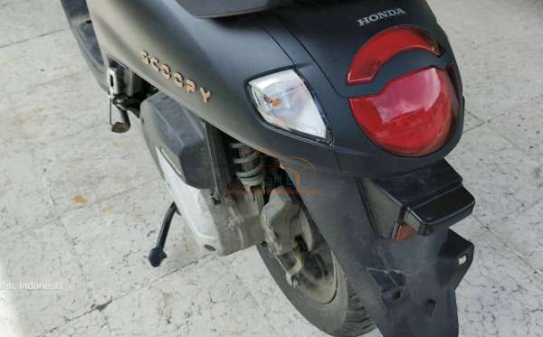 HONDA SCOOPY PRESTIGE