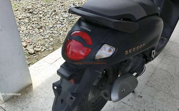 HONDA SCOOPY PRESTIGE