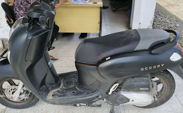 HONDA SCOOPY PRESTIGE