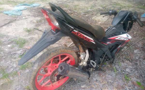 HONDA SONIC 150 R