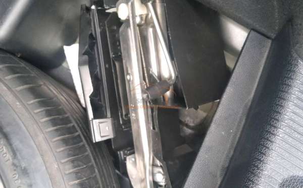 MERCEDES BENZ C 200 CGI