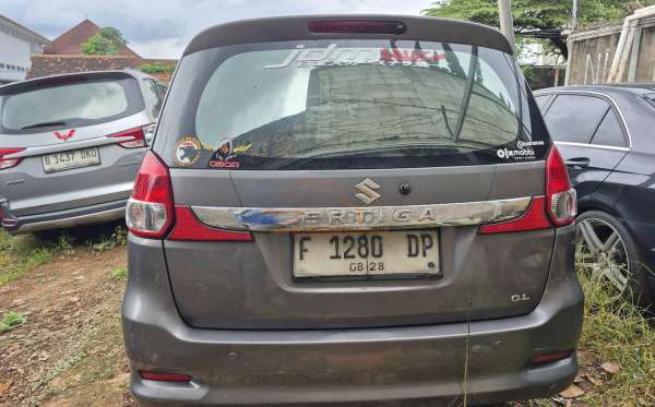 SUZUKI  ERTIGA  DX