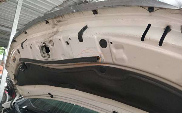 TOYOTA ALPHARD 2.5 G