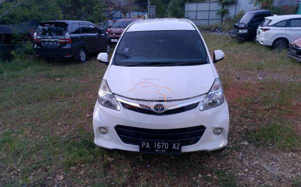 TOYOTA AVANZA