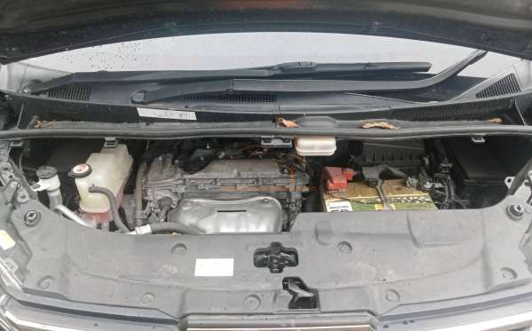 TOYOTA VELLFIRE 2.5G