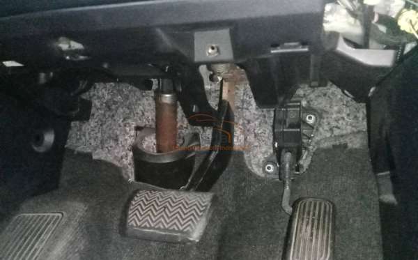 TOYOTA VELLFIRE 2.5G