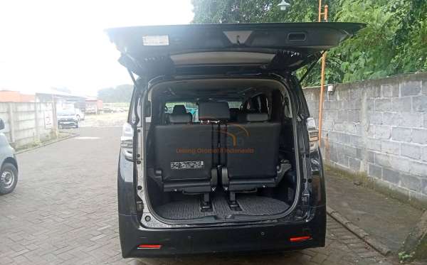 TOYOTA VELLFIRE 2.5G