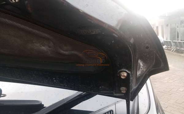 TOYOTA VELLFIRE 2.5G