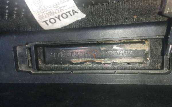 TOYOTA VELLFIRE 2.5G