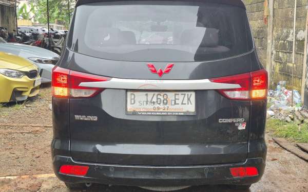 WULING CONFERO 1.5 DB MY (4X2)
