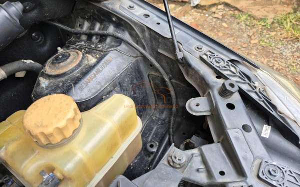 WULING CONFERO 1.5 DB MY (4X2)