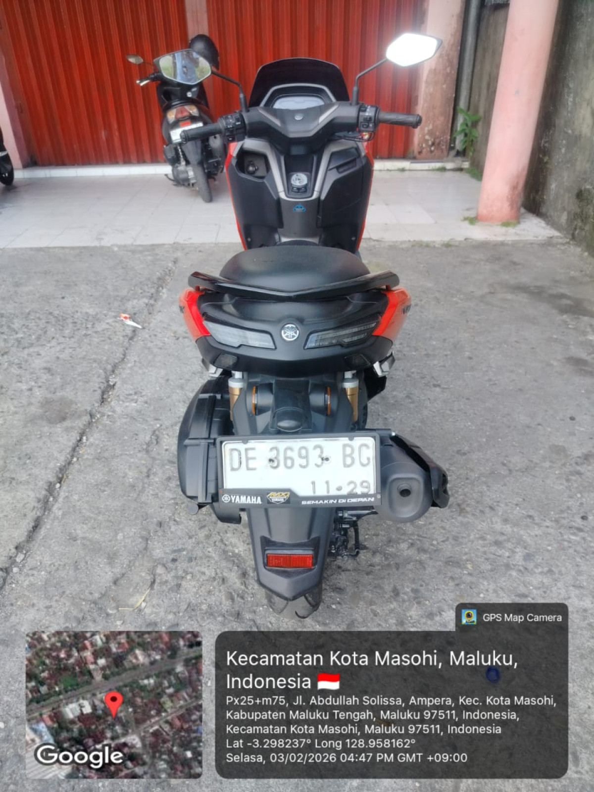 YAMAHA NMAX