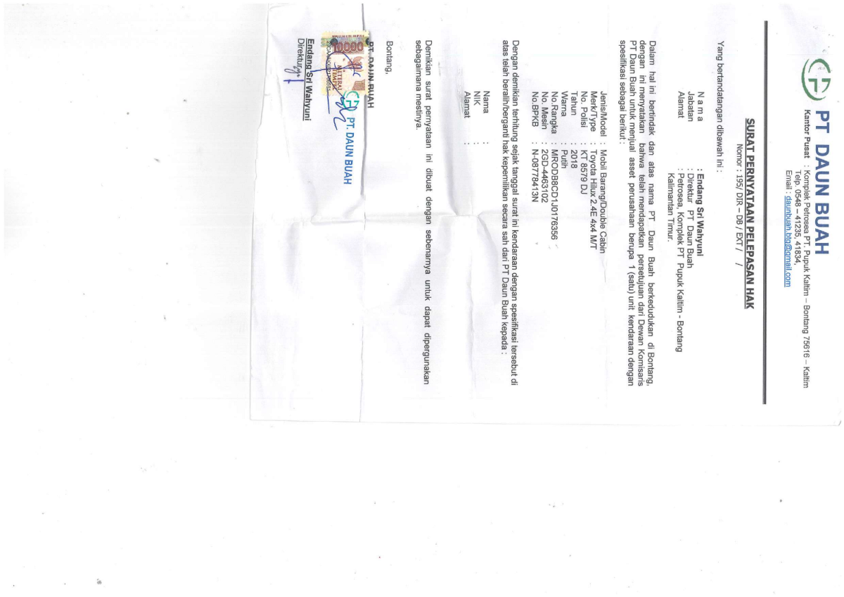 TOYOTA  HILUX  2.4 E