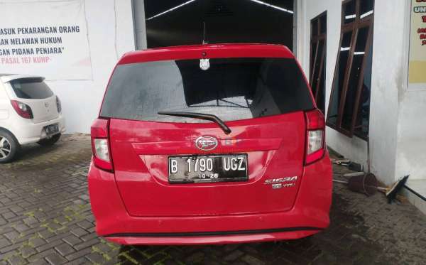 DAIHATSU  SIGRA