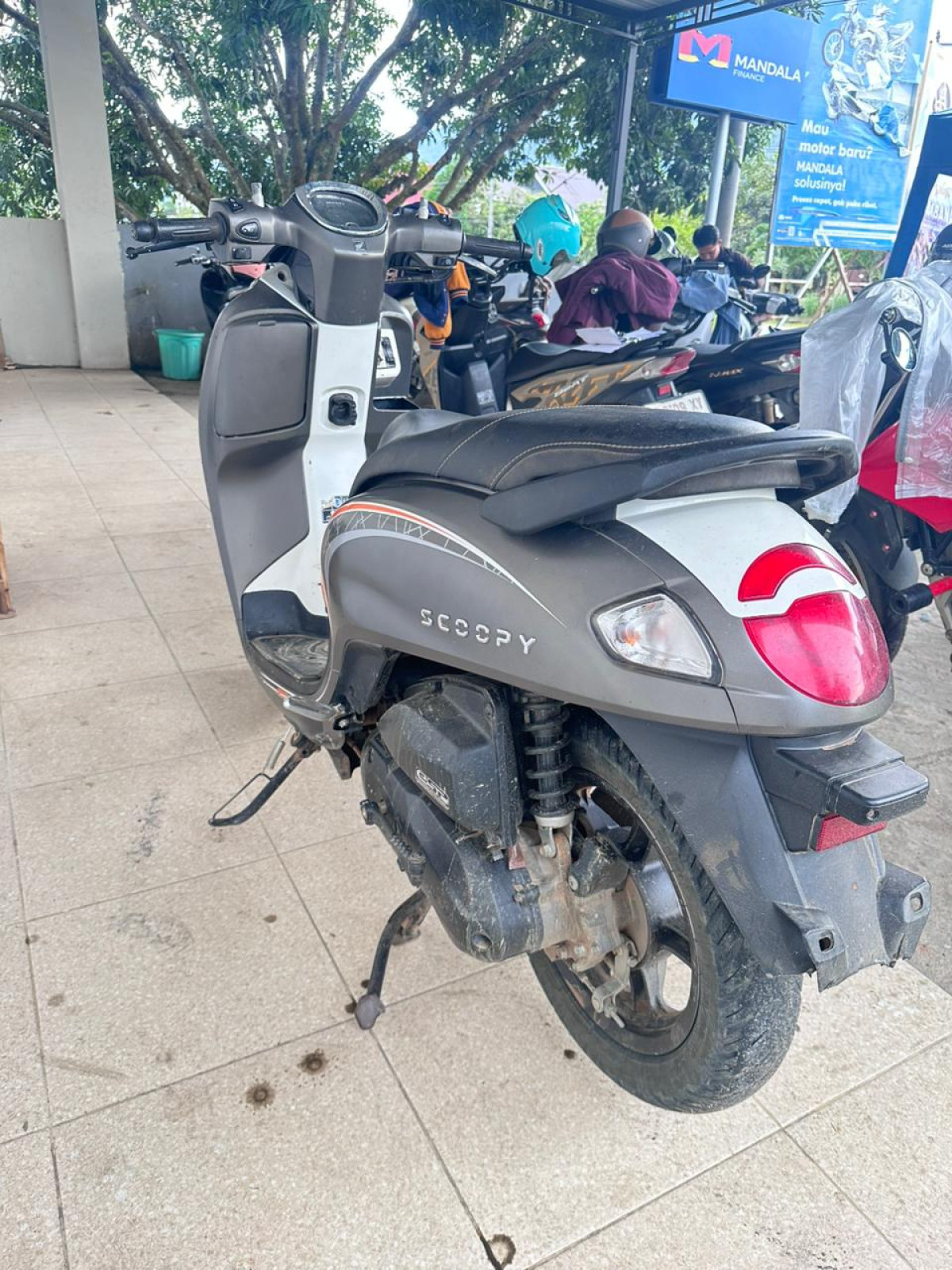 HONDA SCOOPY
