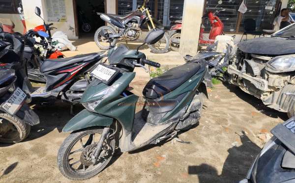 HONDA  BEAT CW