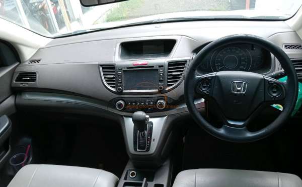 HONDA CR-V RM1 2WD 2.0