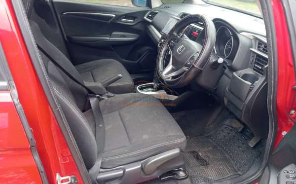 HONDA JAZZ GK5 1.5 RS