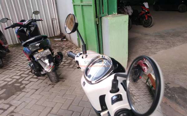 HONDA SCOOPY PRESTIGE