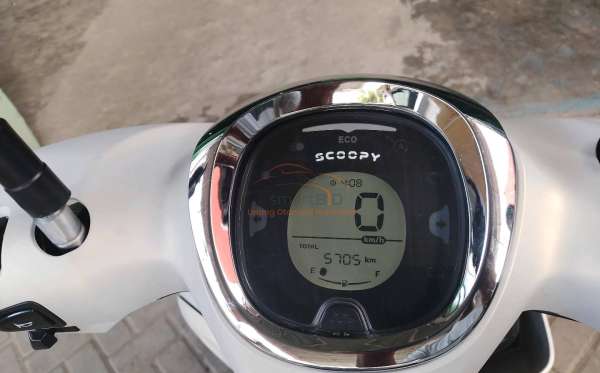 HONDA SCOOPY PRESTIGE