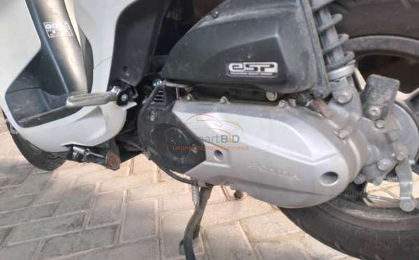 HONDA SCOOPY PRESTIGE