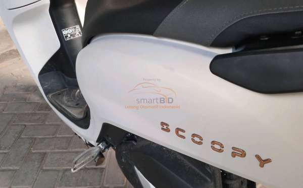 HONDA SCOOPY PRESTIGE