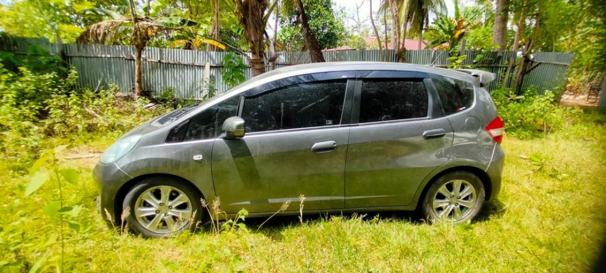 HONDA  JAZZ  GE8 1.5 S