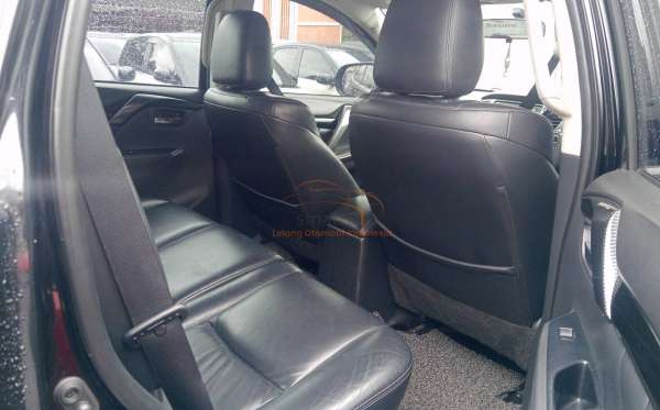 MITSUBISHI PAJERO SPORT 2.4L DAKAR-H (4X2)