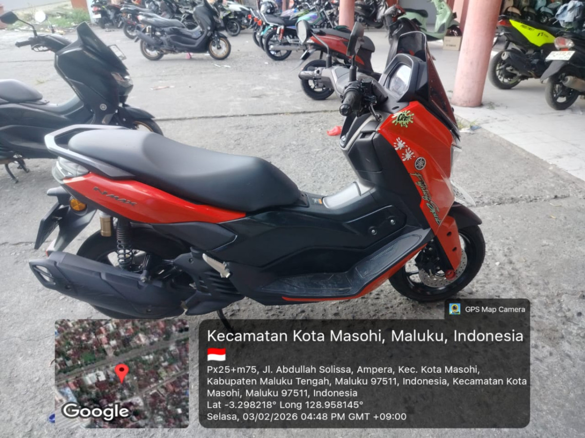 YAMAHA NMAX