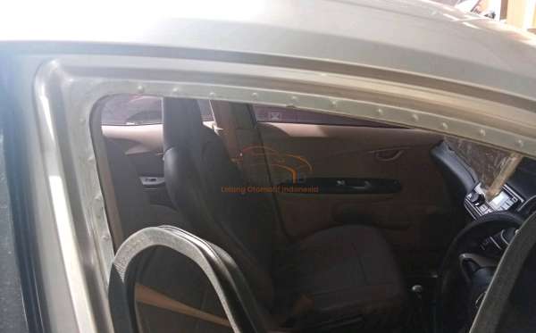 HONDA MOBILIO DD4 1.5E