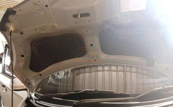 HONDA MOBILIO DD4 1.5E