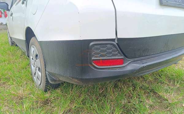 HONDA MOBILIO DD4 1.5 S