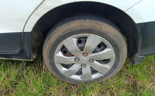 HONDA MOBILIO DD4 1.5 S