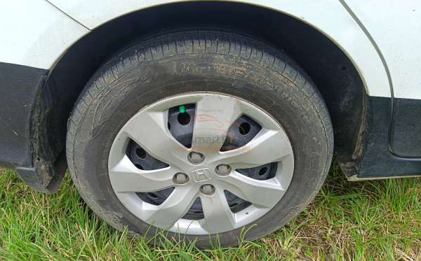 HONDA MOBILIO DD4 1.5 S