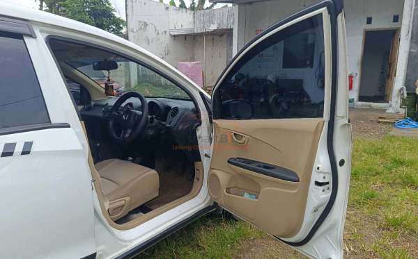 HONDA MOBILIO DD4 1.5 S