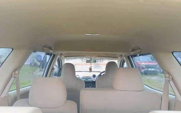 HONDA MOBILIO DD4 1.5 S