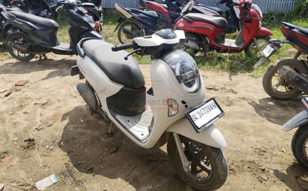 HONDA SCOOPY PRESTIGE