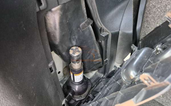 TOYOTA INNOVA VENTURER