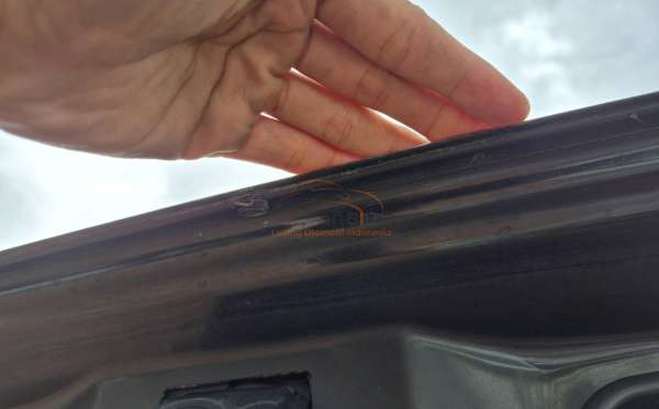 TOYOTA INNOVA VENTURER