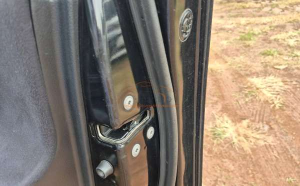 TOYOTA INNOVA VENTURER