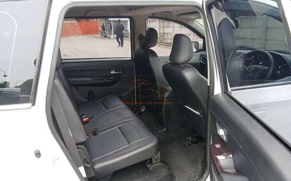 WULING CONFERO S 1.5C